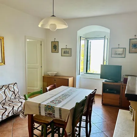 Castagnola Holiday home